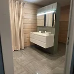 Un Petit îlot De Confort - Made In Finland