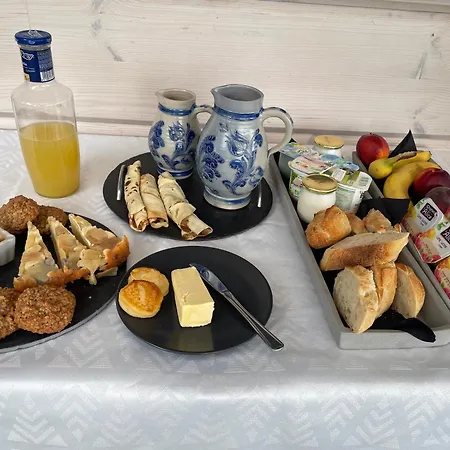 Panzió Un Petit Ilot De Confort - Made In Finland Monflanquin