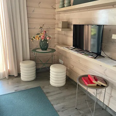 Bed & Breakfast Un Petit Ilot De Confort - Made In Finland