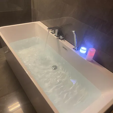 Un Petit îlot De Confort - Made In Finland 3*