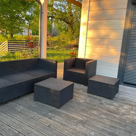 Un Petit îlot De Confort - Made In Finland Monflanquin