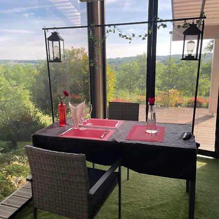 B&B Un Petit Ilot De Confort - Made In Finland 몽플렁캉