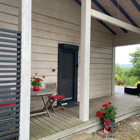 Un Petit Ilot De Confort - Made In Finland Monflanquin