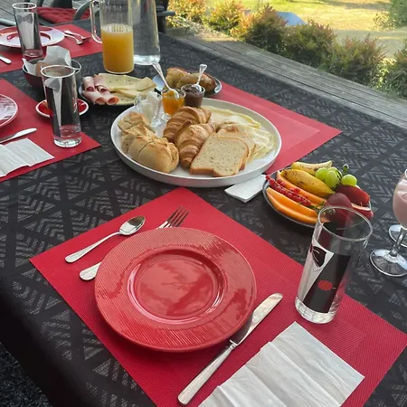 Un Petit Ilot De Confort - Made In Finland Monflanquin