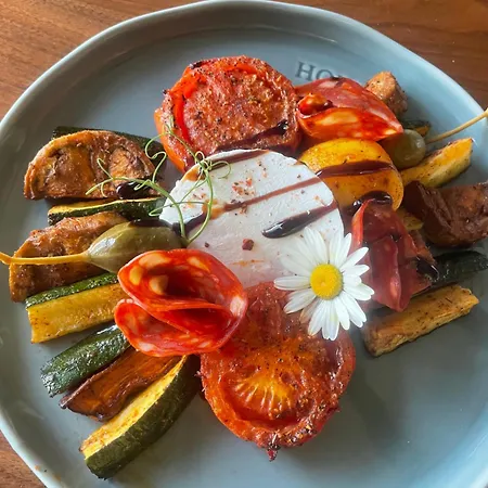 Un Petit Ilot De Confort - Made In Finland Frühstückspension