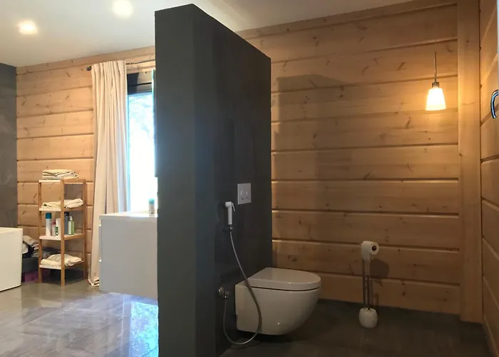 Un Petit Ilot De Confort - Made In Finland 住宿加早餐酒店 3*